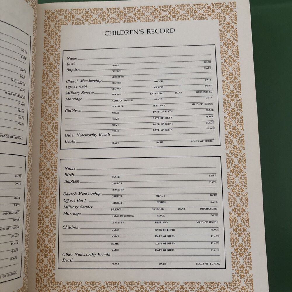 VTG 1978 Large Bible Family Keepsake illustrated KJV words of Christ in Red - Picture 11 of 16